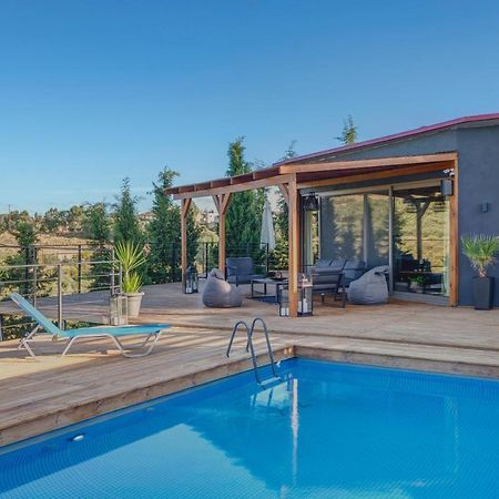 Private Pool Villa Ggki Skepasti Buitenkant foto